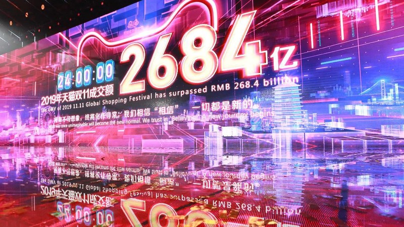 Pada Senin 11/11/2019 atau singles day penjualan ritel Tiongkok, Alibaba Group Holding Ltd, mencapai rekor US$ 38,4 miliar atau Rp 539 triliun dalam sehari