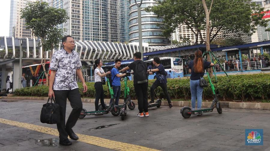 Aplikasi berbasis penyewaan transportasi yang banyak disewa anak muda belakangan ini muncul sebagai primadona baru