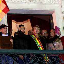Wanita Ini Jadi Presiden Sementara Bolivia Ganti Evo Morales