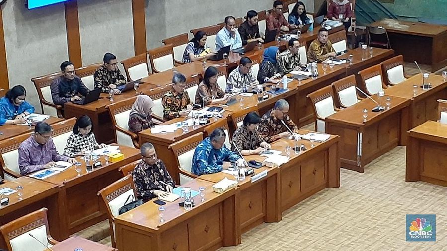 Empat Bulan Beruntun Pangkas Bunga Acuan, BI Diproyeksikan Injak Rem Dulu