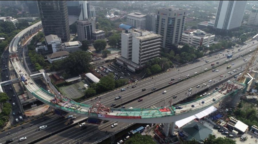 Bentang panjang LRT Jabodebek jadi kebanggan Presiden Jokowi.