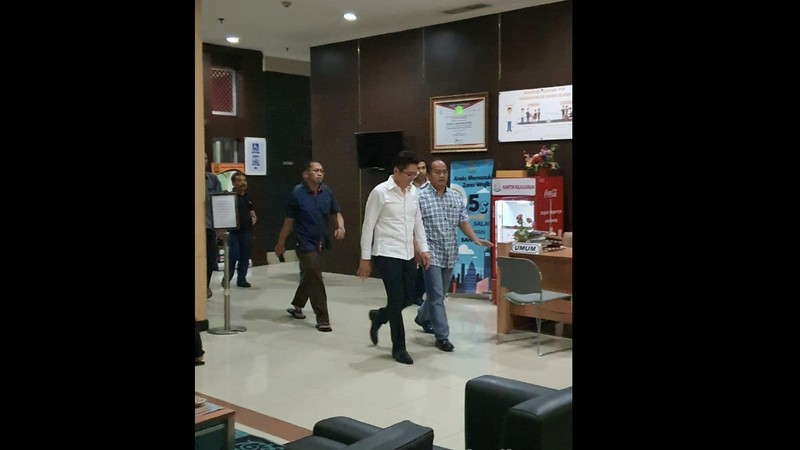 Atas perbuatannya itu, negara merugi hingga Rp 477 miliar.