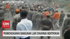 VIDEO: Pembongkaran Bangunan Liar Diwarnai Bentrokan