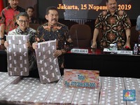 Kisah Koruptor RI yang Balikin Uang Setinggi Menara Petronas