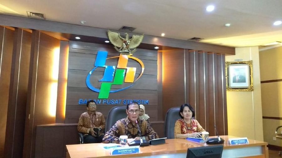 Surplus Neraca Dagang Masih Bertaji