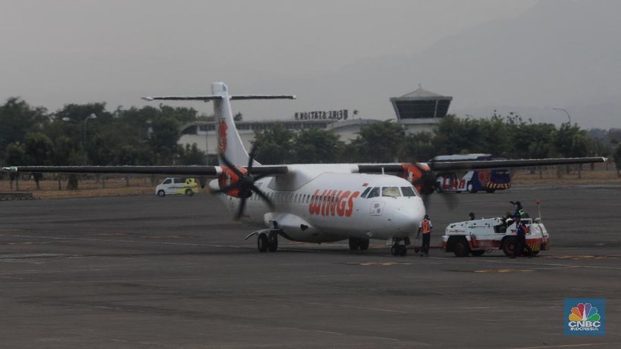 Di Pulau Jawa dan Sumatera keberadaan tol menjadi pilihan baru warga.