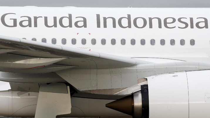 The logo of Garuda Indonesia is pictured on an Airbus A330 aircraft parked at the aircraft builder's headquarters of Airbus in Colomiers near Toulouse, France, November 15, 2019. REUTERS/Regis Duvignau