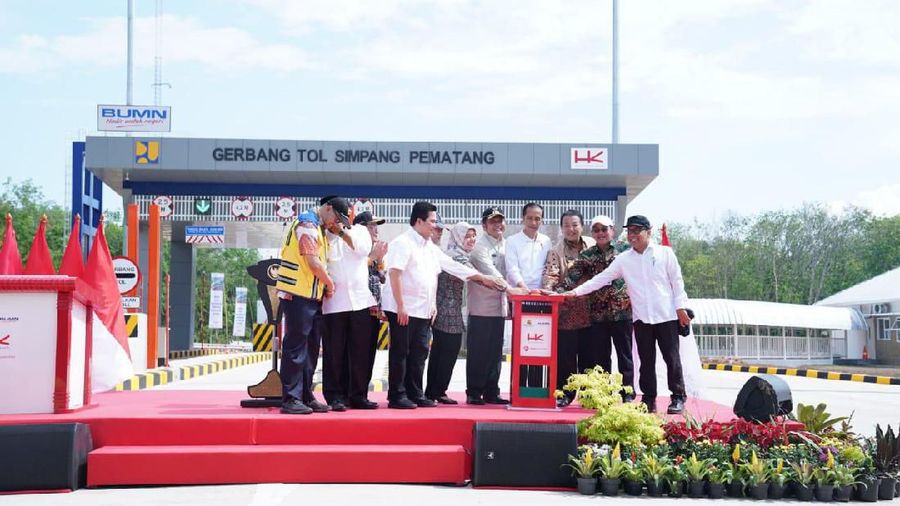 Presiden Jokowi meresmikan secara langsung tol terpanjang pada Jalan Tol Trans Sumatera (JTTS) yaitu Tol Terpeka sepanjang 189 Km, pada Jumat (15/11/2019).