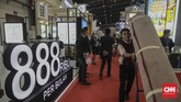 Berbagai promo ditawarkan demi menggaet para pencari pemenuhan kebutuhan hunian, maupun yang ingin mencari aset investasi. Salah satunya dengan memampangkan jumlah cicilan yang harus dibayar per bulannya. (CNN Indonesia/Bisma Septalisma)