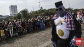 Mereka muncul dengan berpenampilan ala para tokoh anime baik dari komik maupun manga populer dan tokoh lainnya. Tapi ada juga yang hadir dengan kostum ala karakter asli Indonesia. (CNN Indonesia/Bisma Septalisma)