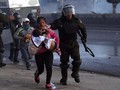FOTO : Bolivia Masih Membara