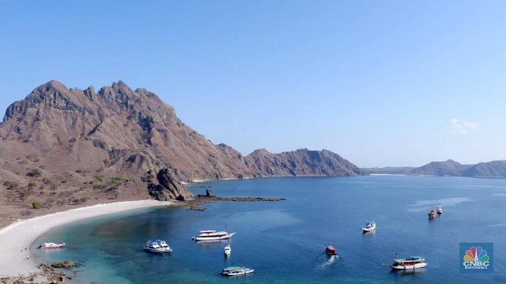 Pulau Padar, Padar Island, Labuan Baju Flores, Pulau Komodo (CNBC Indonesia/Lidya Kembaren)