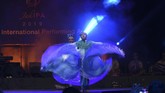 Jakarta International Performing Arts adalah gelaran seni, seperti teater, tari, musik, film, opera, sulap, spoken words, sirkus, pembacaan, sampai teater musik yang dikembangkan dan mengacu pada seni konseptual. (ANTARA FOTO/Muhammad Adimaja)
