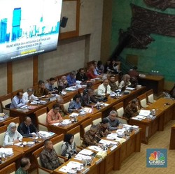 Duh! Bos OJK Sebut Kredit Bank Loyo, Kredit Macet Naik