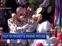 91 Tahun Bersama, Mickey & Minnie Mouse Rayakan Hari Jadinya