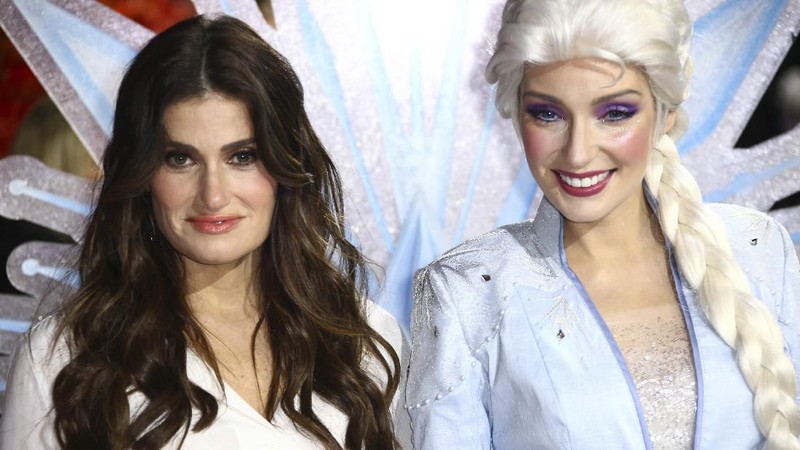 Frozen 2 merupakan salah satu film yang paling ditunggu. Pada Minggu, 17 November 2019 terdapat beberapa artis yang menghadiri premier 'Frozen 2' di London.