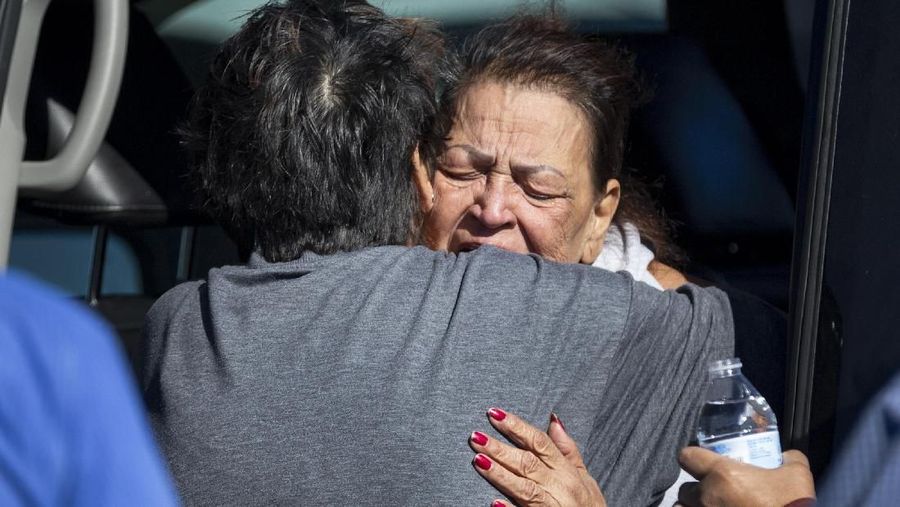 Aksi penembakan kembali terjadi di Amerika Serikat. Kali ini aksi tersebut terjadi di Walmart Oklahoma pada Senin (18/11/2019) pagi waktu setempat.