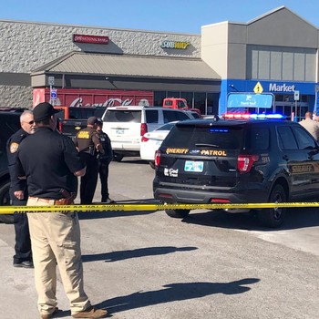 Sadis! Penembakan di Walmart Oklahoma Tewaskan Tiga Orang