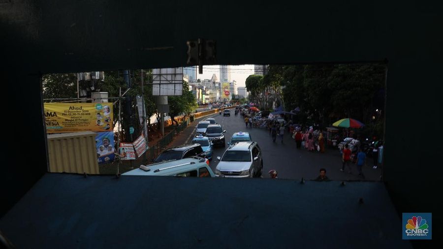 Perang dagang antara Amerika Serikat (AS) - China mulai mereda, sehingga volume perdagangan dunia akan naik.