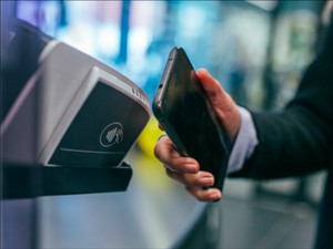Scan-and-Go: A Guide to Cashless Payments for Foreigners in Indonesia