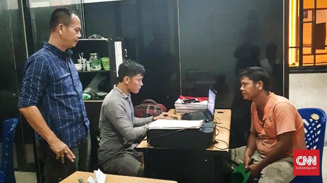 Tiga Peternak Jadi Saksi Pembuangan Bangkai Babi Hog Cholera