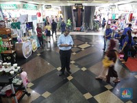 Penampakan Pasar Tanah Abang yang Sepi Pengunjung