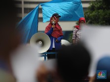 Heboh PHK Massal Pabrik Sepatu di Tangerang