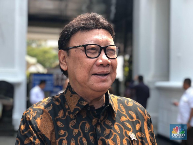 Tjahjo Kumolo. (CNBC Indonesia/Tri Susilo)