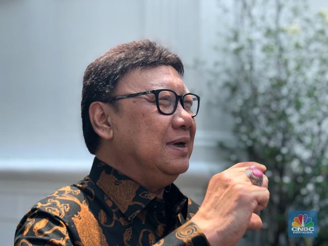 Cerita Tjahjo Kumolo Soal Gaji Menteri Rp 20 Juta Sebulan