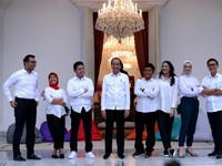 7 Pemuda Guncang Istana, Ini Profil Stafsus Milenial Jokowi!