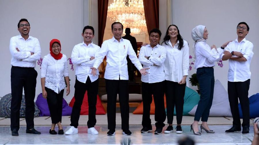 Jokowi meyakini tujuh orang staf khusus dari kalangan milenial akan memberikan gagasan segar dan inovatif.
