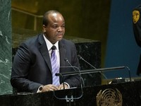Belikan 15 Istri Mobil Mewah, Raja Swaziland Habis Rp 234 M