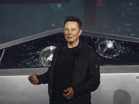 Nama Aneh Anak Elon Musk Bikin Netizen Heboh di Twitter