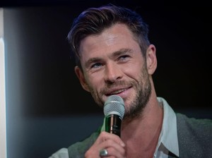 Chris Hemsworth Buka-bukaan soal Kesehatannya usai Divonis Berisiko Alzheimer