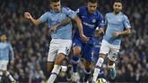 Pertandingan antara Manchester City dan Chelsea di Stadion Etihad, Sabtu (23/11) waktu setempat, penting bagi persaingan di papan atas Liga Inggris. (AP Photo/Rui Vieira)