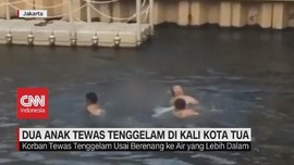 VIDEO: Evakuasi 2 Anak yang Tewas Tenggelam di Kali Kota Tua