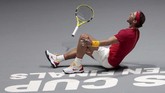 Rafael Nadal berhasil menaklukkan Denis Shapovalov dengan skor 6-3, 7-6(9-7). Keunggulan 2-0 memastikan Spanyol jadi juara Piala Davis tahun ini. (AP Photo/Bernat Armangue)