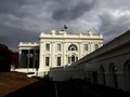 Gedung Putih Sempat Dikunci Setelah Jet Tak Dikenal Melintas