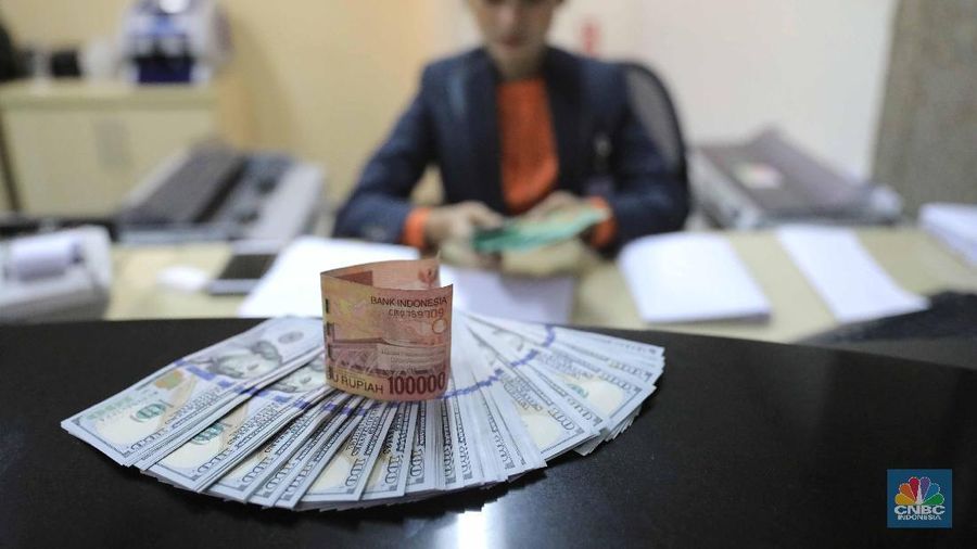 Ilustrasi Uang Dolar/CNBC Indonesia/ Andrean Kristianto