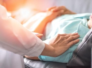 12 Bacaan Doa untuk Kesembuhan Orang Sakit agar Lekas Sembuh