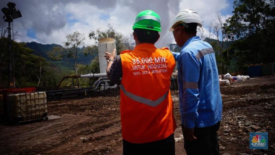 Pulau Flores di Nusa Tenggara Timur bakal jadi pulau pertama di bumi pertiwi yang mencapai target bauran energi baru terbarukan sebesar 23%