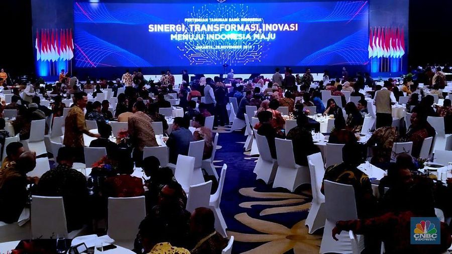 Gubernur Bank Indonesia (BI) Perry Warjiyo mengungkapkan kondisi ekonomi global saat ini tidak menentu.