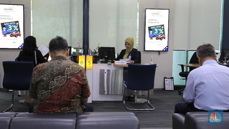 Kantor Cabang Bank Mandiri/CNBC Indonesia/Andrean Kristianto