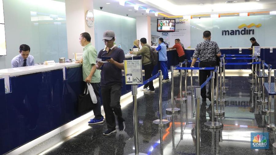 Kantor Cabang Bank Mandiri/CNBC Indonesia/Andrean Kristianto