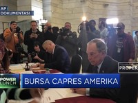 Tantang Trump, Bloomberg Angkat Isu Imigran