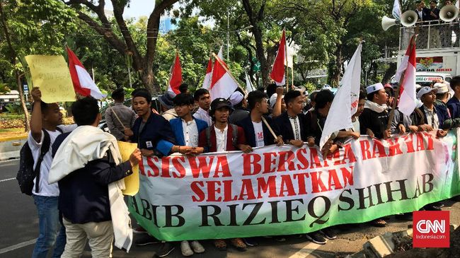 Demo Pulangkan Rizieq Bubar Usai Ditemui Anak Buah Mahfud MD