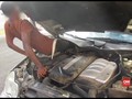VIDEO: Imigran Guinea Sembunyi di Celah Ruang Mesin Mobil