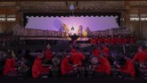 Salah satu dalang cilik, Arya Sasikirana unjuk gigi dalam lakon Dasamuka Leno pada Festival Dalang Cilik Nasional di Solo, 5 November lalu. (ANTARA FOTO/Maulana Surya)