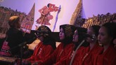 Festival yang diikuti 23 dalang cilik tersebut digelar untuk melestarikan seni tradisi wayang kulit. (ANTARA FOTO/Maulana Surya)