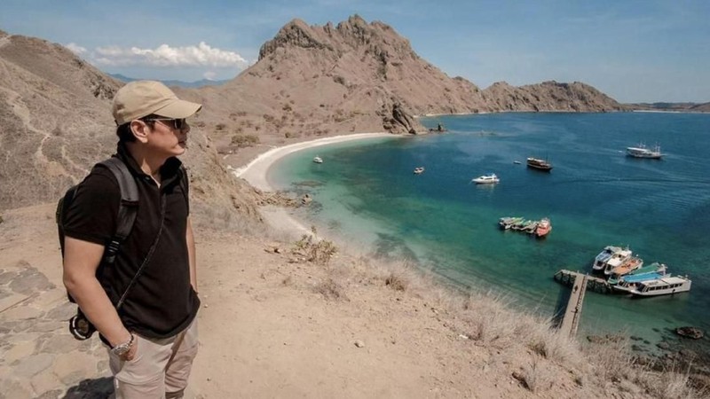Wishnutama dan Angela Tanoesoedibjo mengunjungi Mandalika (NTB) dan Labuan Bajo (NTT).
